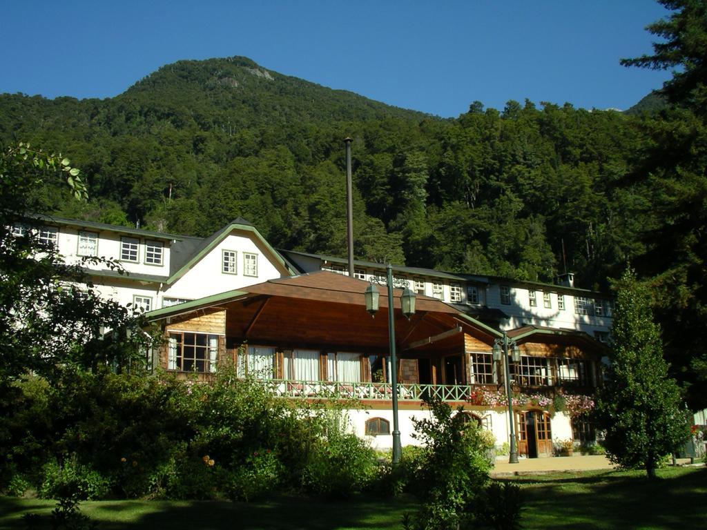 Hotel Peulla Exteriér fotografie